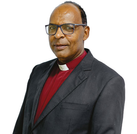 Bispo Nilson Aires